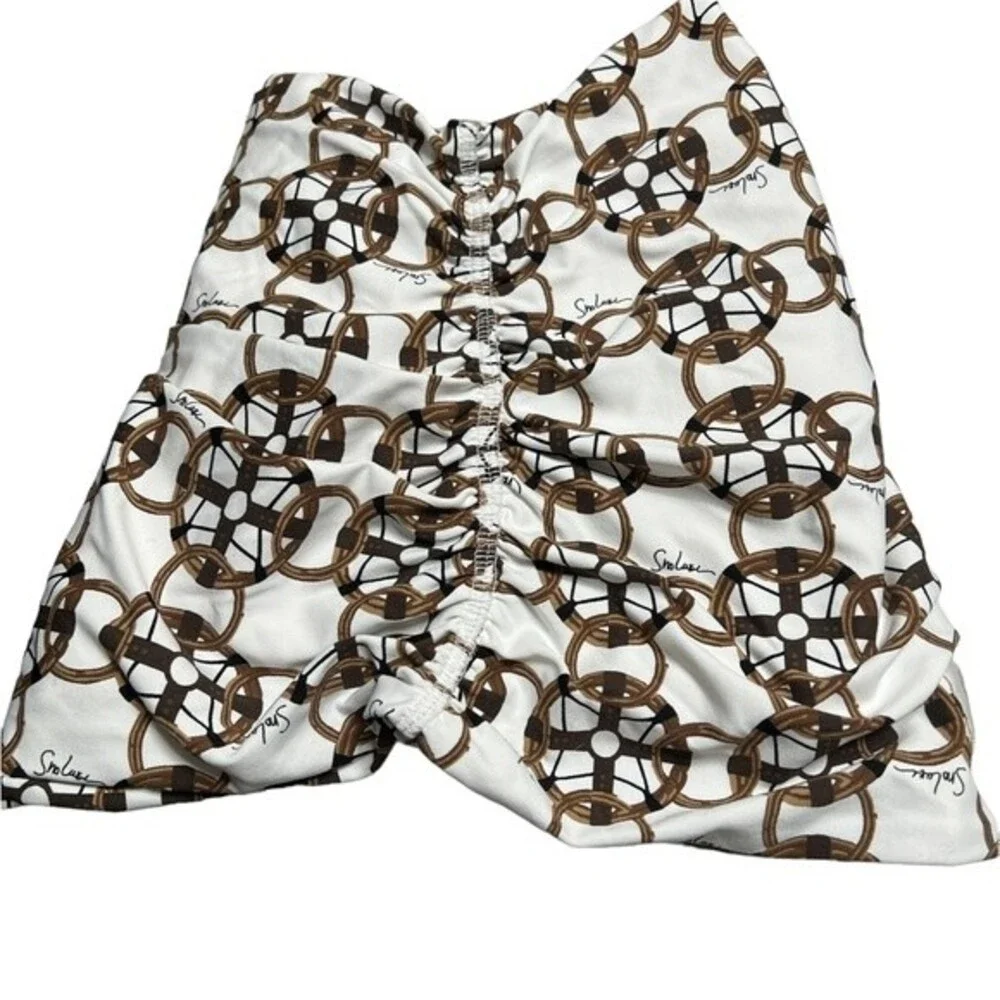 Snowluxe neck warmer. Cozy and chic neckwear for on and off the slopes